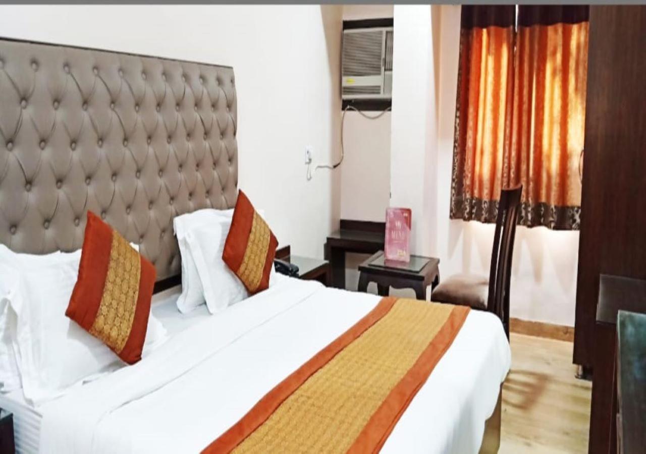 Hotel Green Snapper'100 M From Delhi University Near Isbt Kashmiri Gate Νέο Δελχί Εξωτερικό φωτογραφία