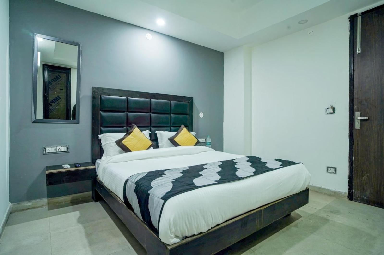 Hotel Green Snapper'100 M From Delhi University Near Isbt Kashmiri Gate Νέο Δελχί Εξωτερικό φωτογραφία