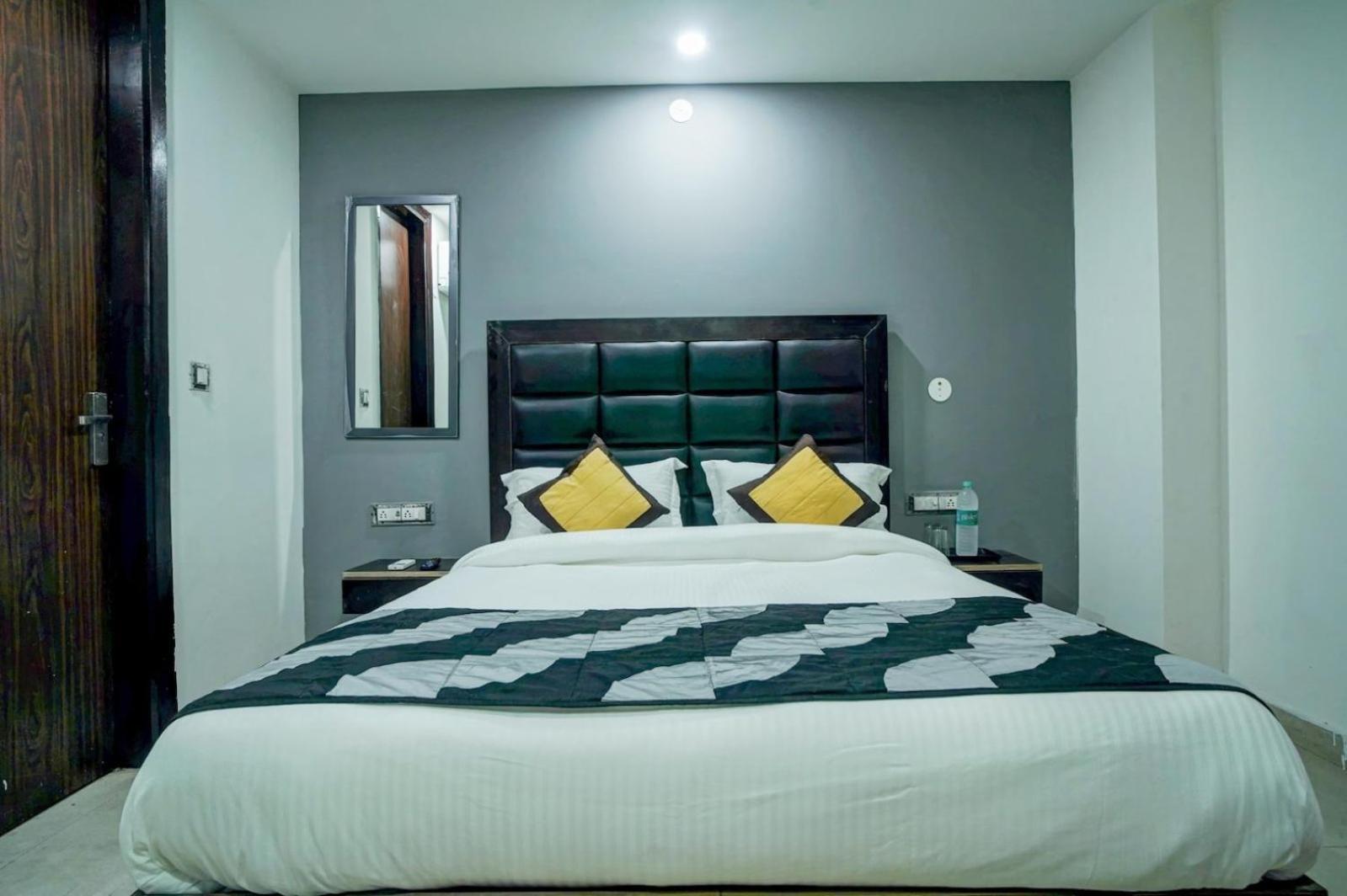 Hotel Green Snapper'100 M From Delhi University Near Isbt Kashmiri Gate Νέο Δελχί Εξωτερικό φωτογραφία